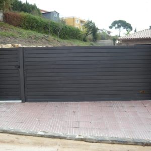 galería puerta corredera residencial M.LUQUE 2