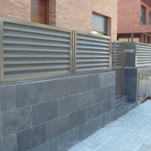 Vallas, trabajos de cerrajería M.Luque-11