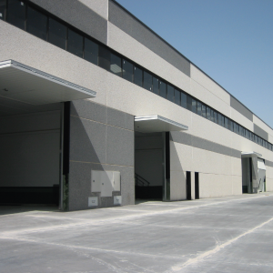 Puerta basculante industrial